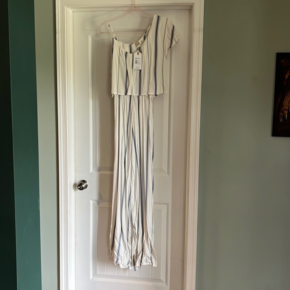 Roxy summer romper - Picture 1 of 4